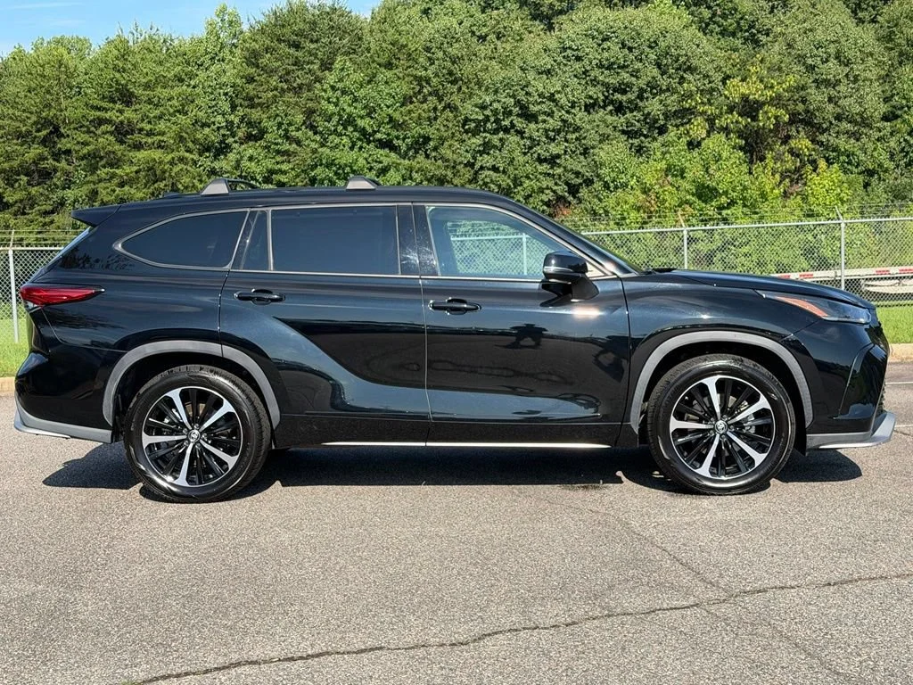 Used 2021 Black Toyota XSE image 33