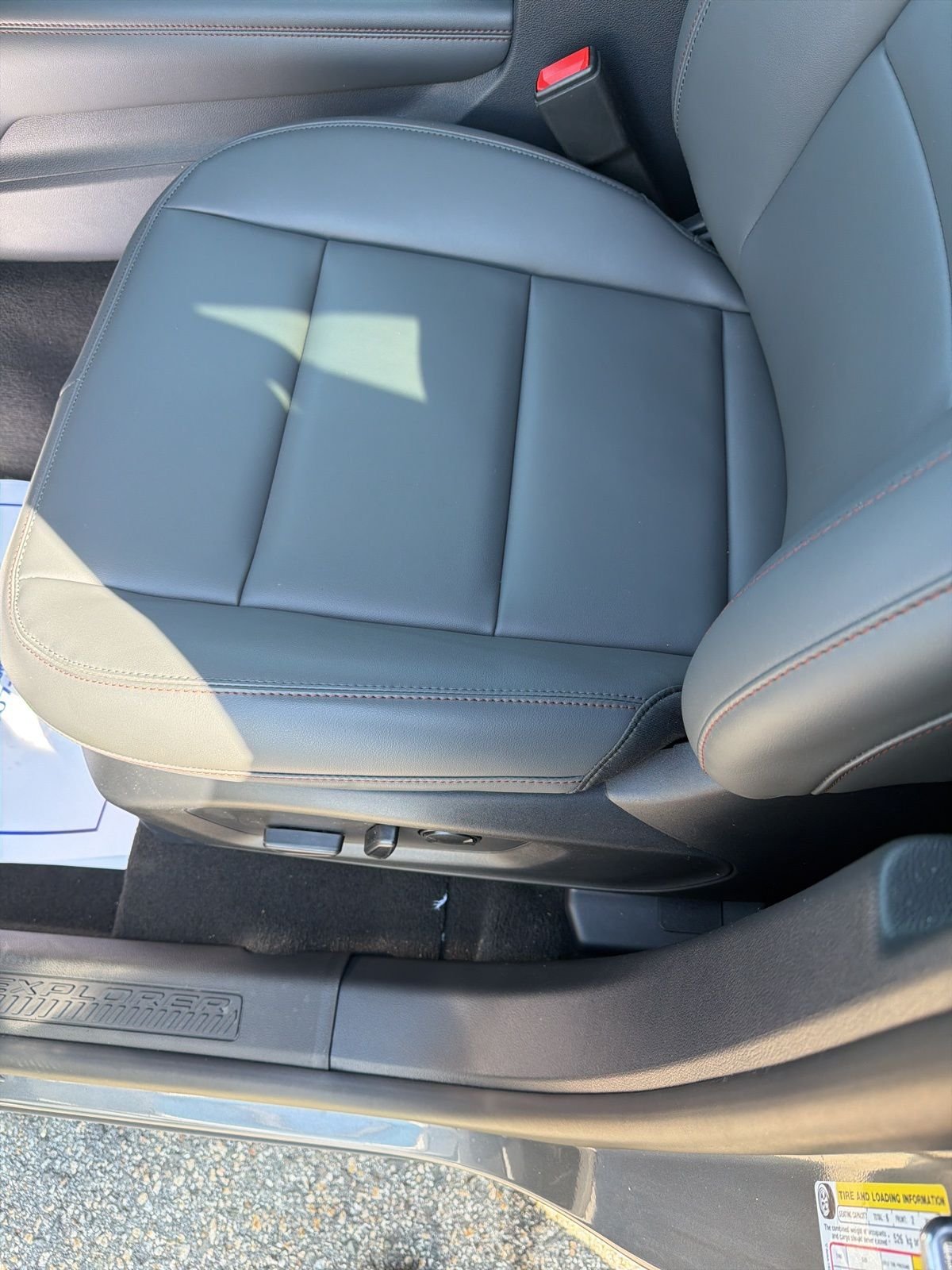 New 2026 Carbonized Gray Metallic Ford Active image 18