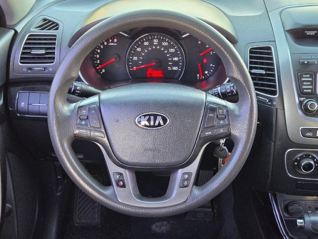 Used 2015 Silver Kia LX image 15