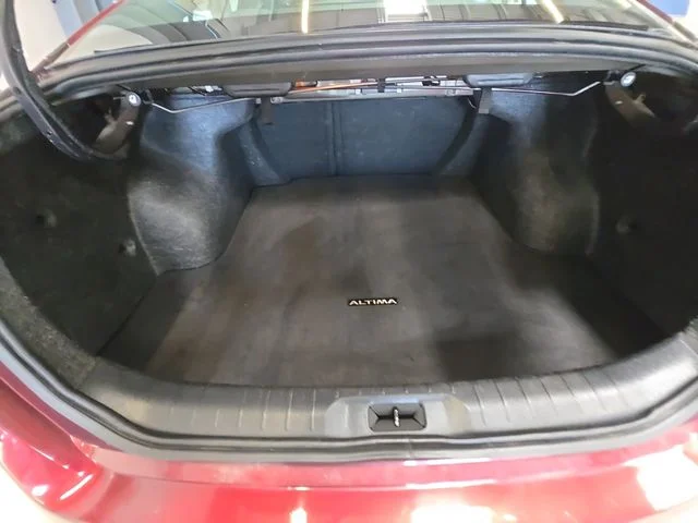 Used 2025  Nissan 2.5 SV image 23