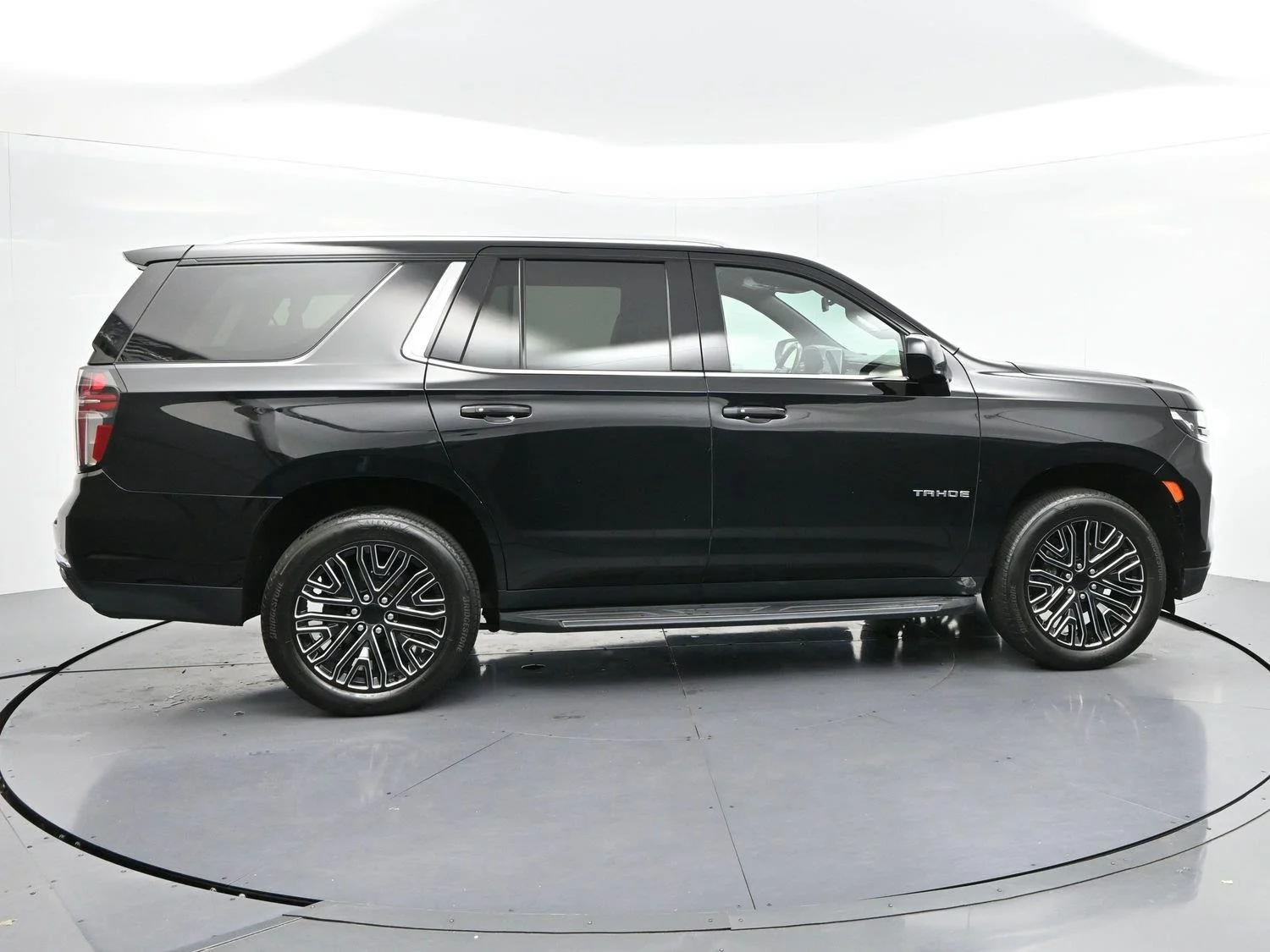 Used 2021 Black Chevrolet LT image 8