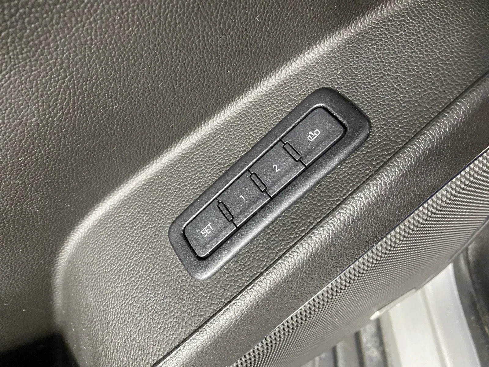 Used 2020 Silver Ice Metallic Chevrolet LT image 23