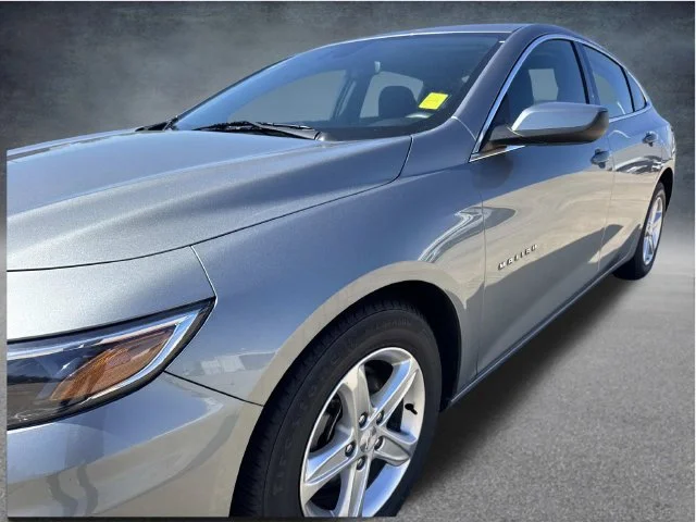 Used 2024 Gray Chevrolet LT image 8
