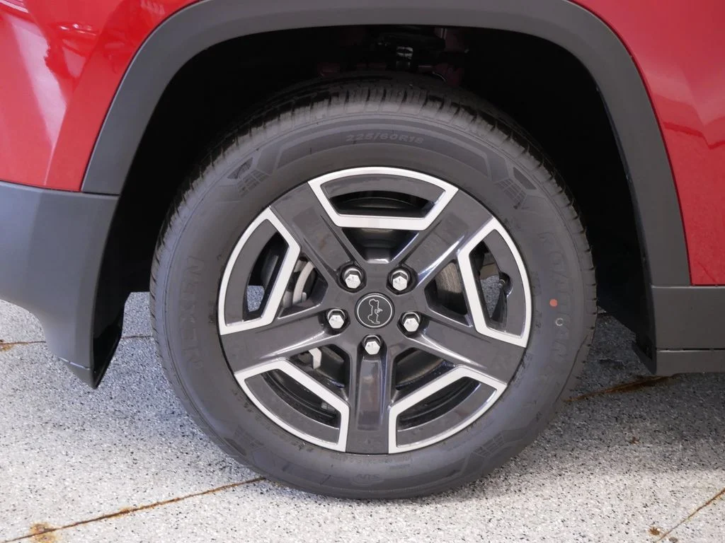 New 2026 Red Hot Pearlcoat Jeep Limited image 10