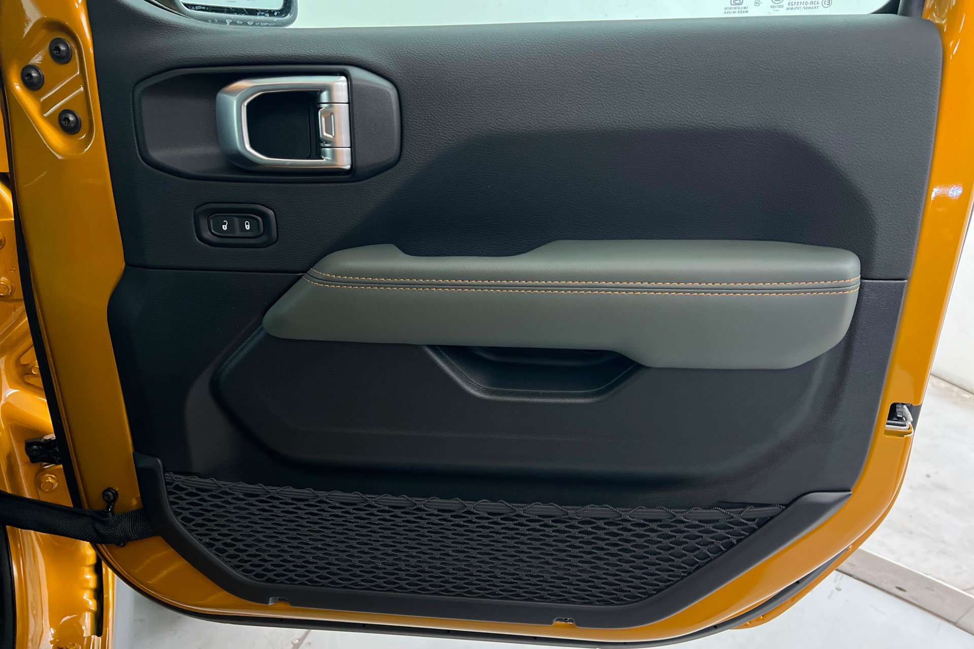 New 2026 Goldilocks (DISC) Jeep Mojave image 24