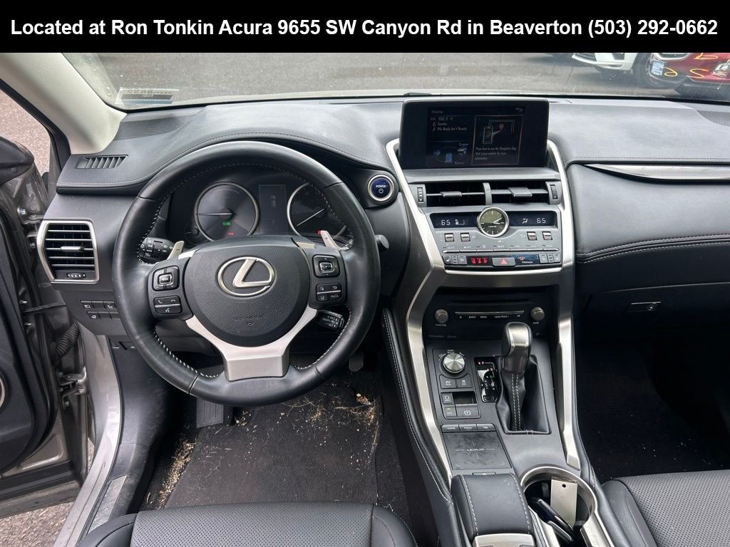 Used 2019 Atomic Silver Lexus 300h image 12