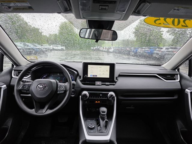 Used 2025 White Toyota XLE image 20