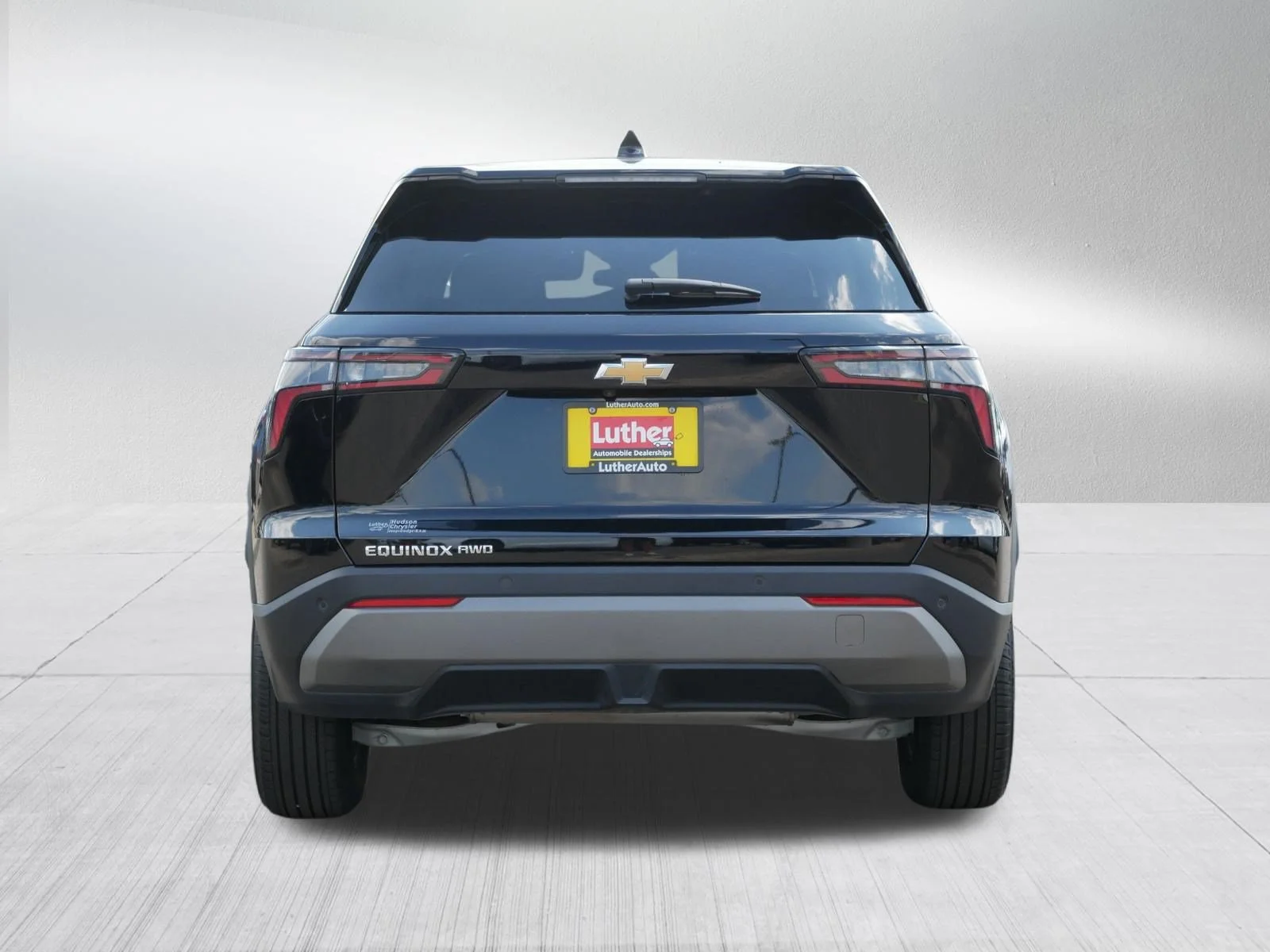 Used 2026 Mosaic Black Metallic Chevrolet AWD LT image 6
