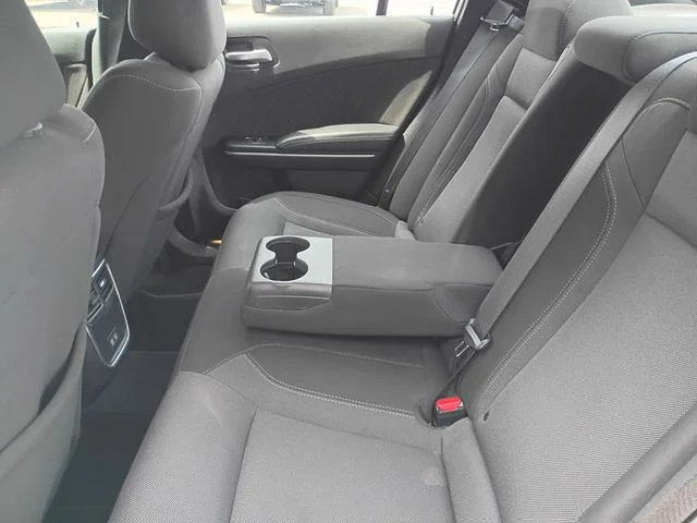 Used 2022 White Dodge SXT image 18