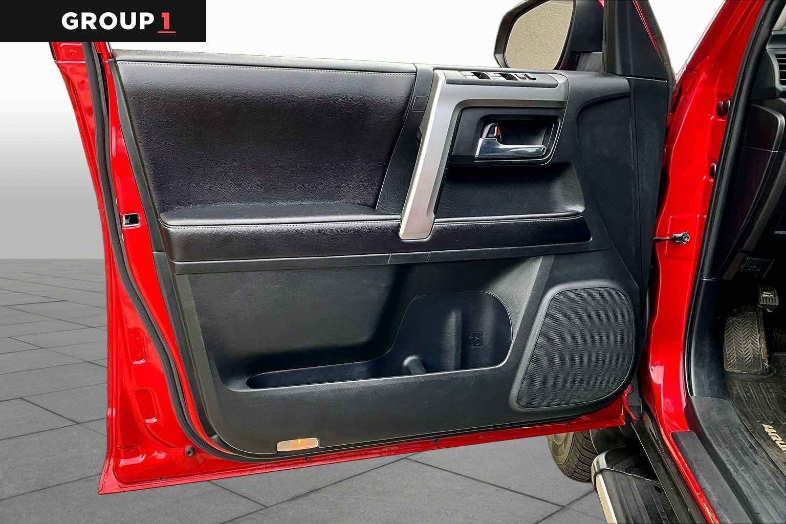 Used 2016 Barcelona Red Metallic Toyota SR5 Premium image 22
