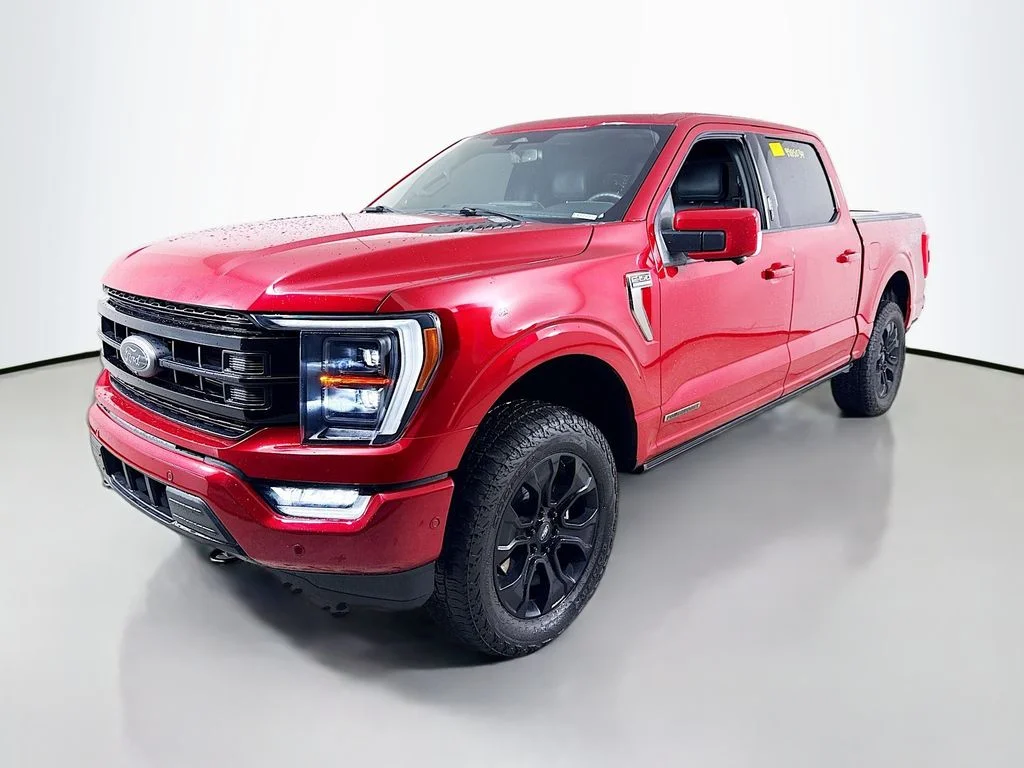 Used 2023 Rapid Red Metallic Tinted Clearcoat Ford Platinum image 3