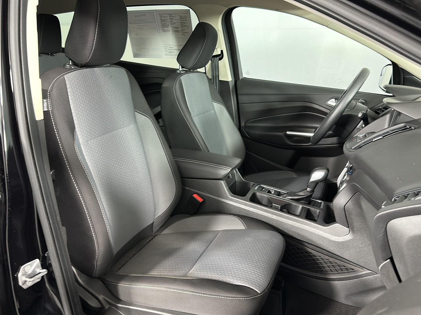 Used 2019 Agate Black Ford SE image 13