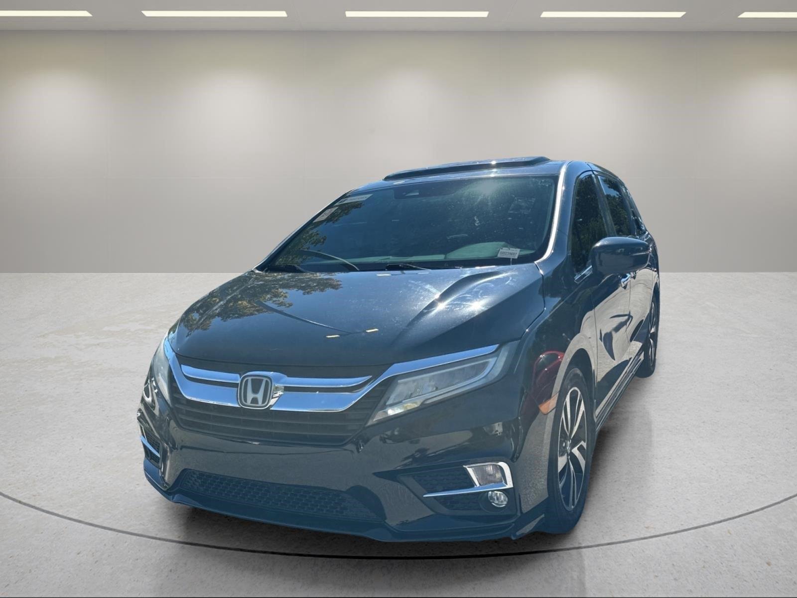 Used 2018 Crystal Black Pearl Honda Elite image 4