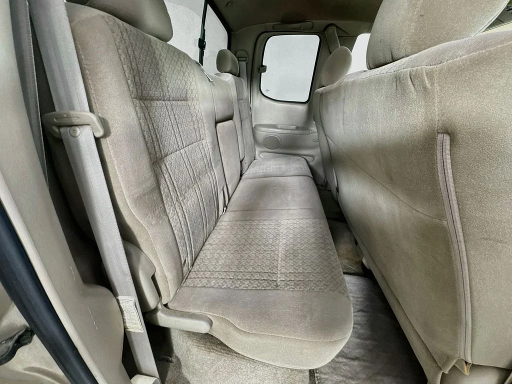 Used 2006 Beige Toyota SR5 image 26