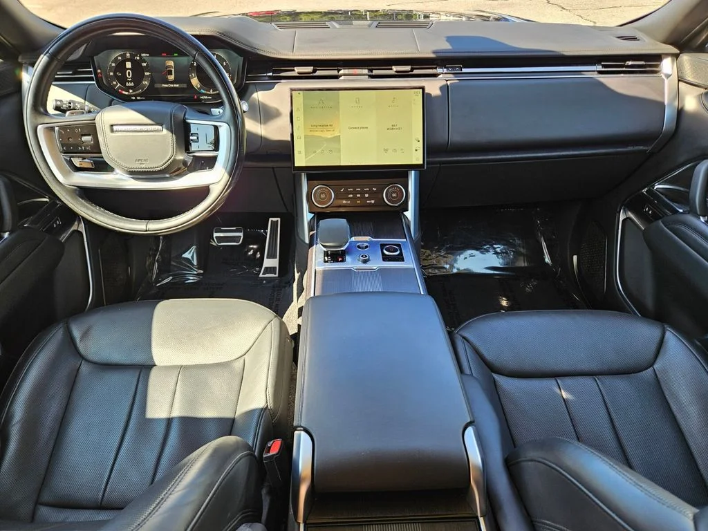 Used 2023 Black Land Rover First Edition image 12
