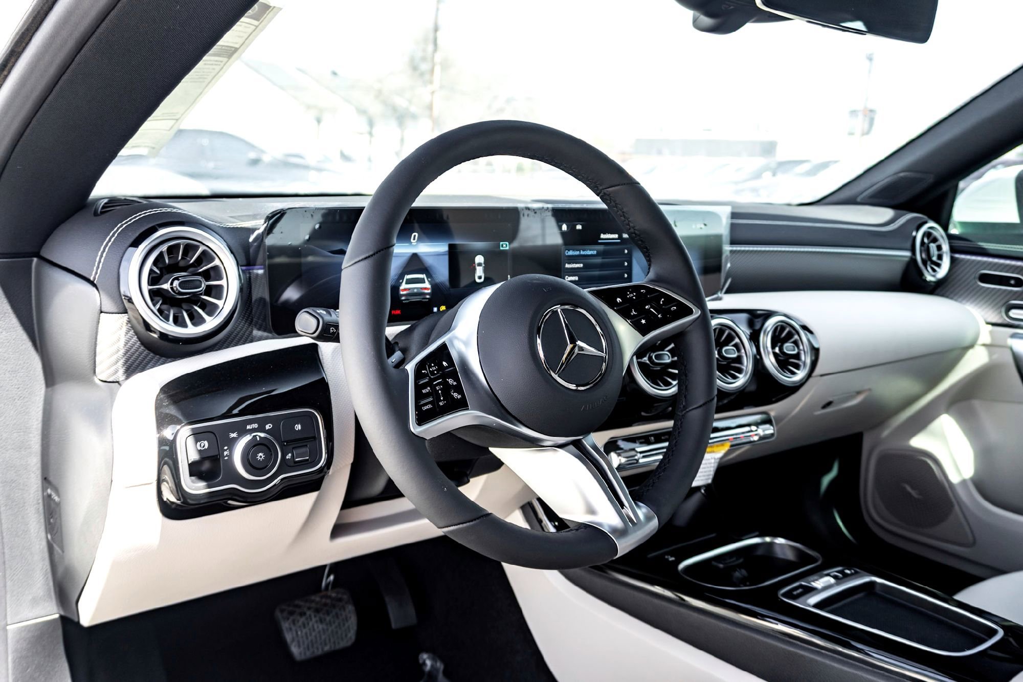 2025 Mercedes-Benz CLA CLA 250 - Photo 37