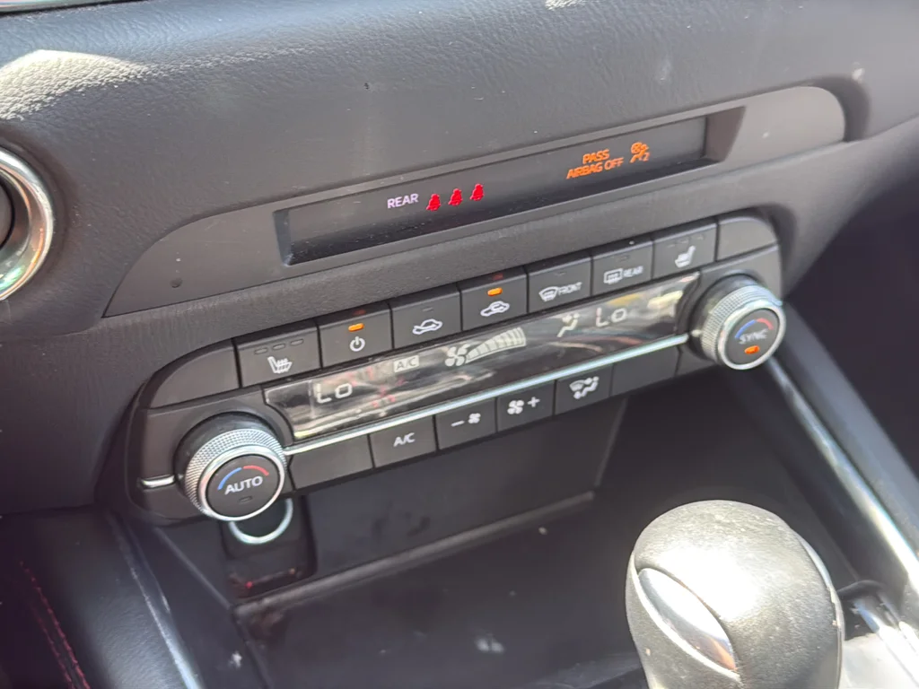 Used 2024 Gray Mazda 2.5 S Carbon Edition image 24