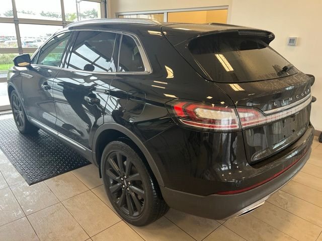 Used 2023 Black Lincoln Reserve image 4