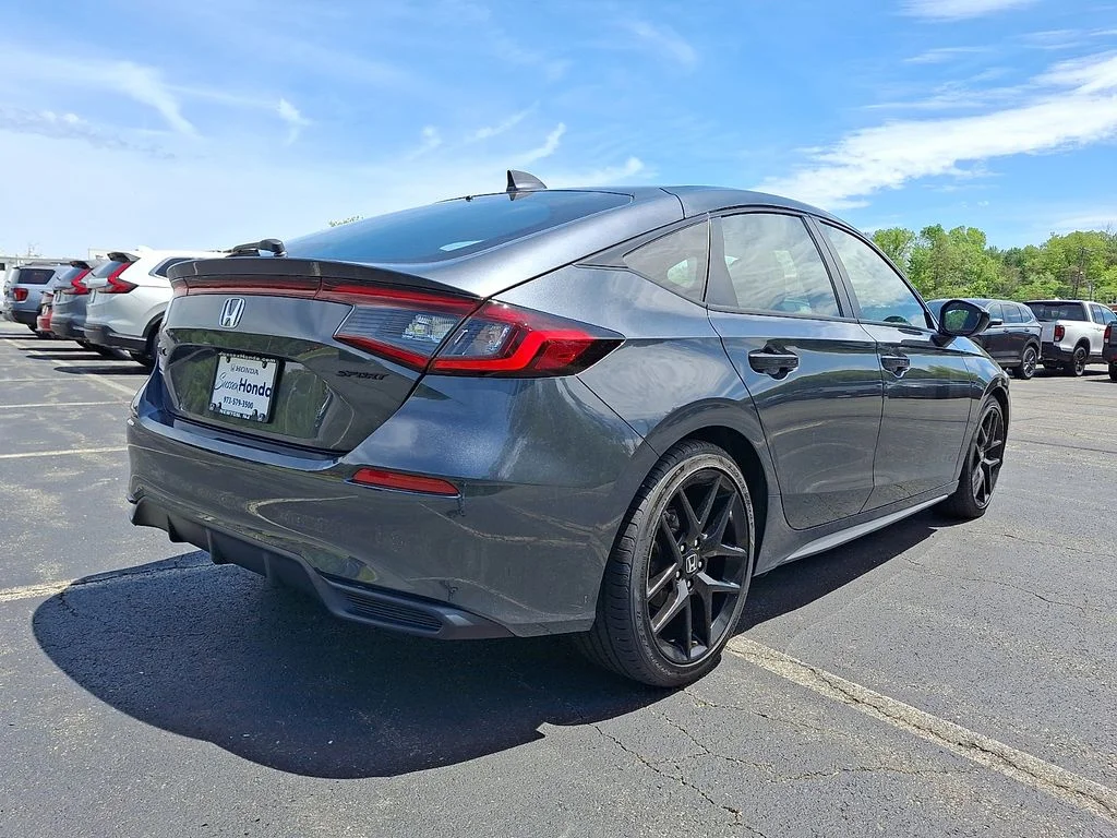 2026 Honda Civic Hatchback Sport - Photo 6