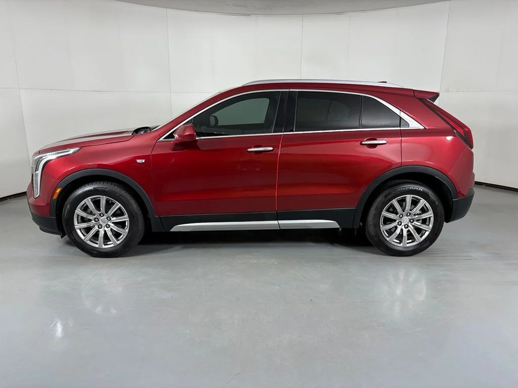 Used 2019 Red Cadillac Premium Luxury image 5