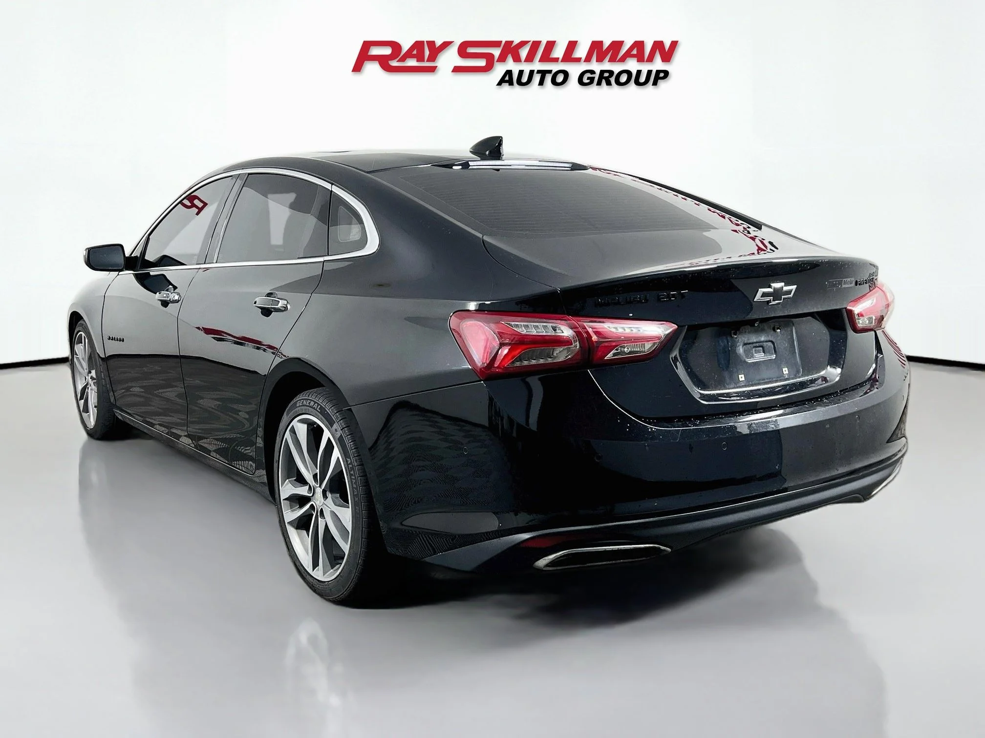 Used 2020 Mosaic Black Metallic Chevrolet PREMIER image 5