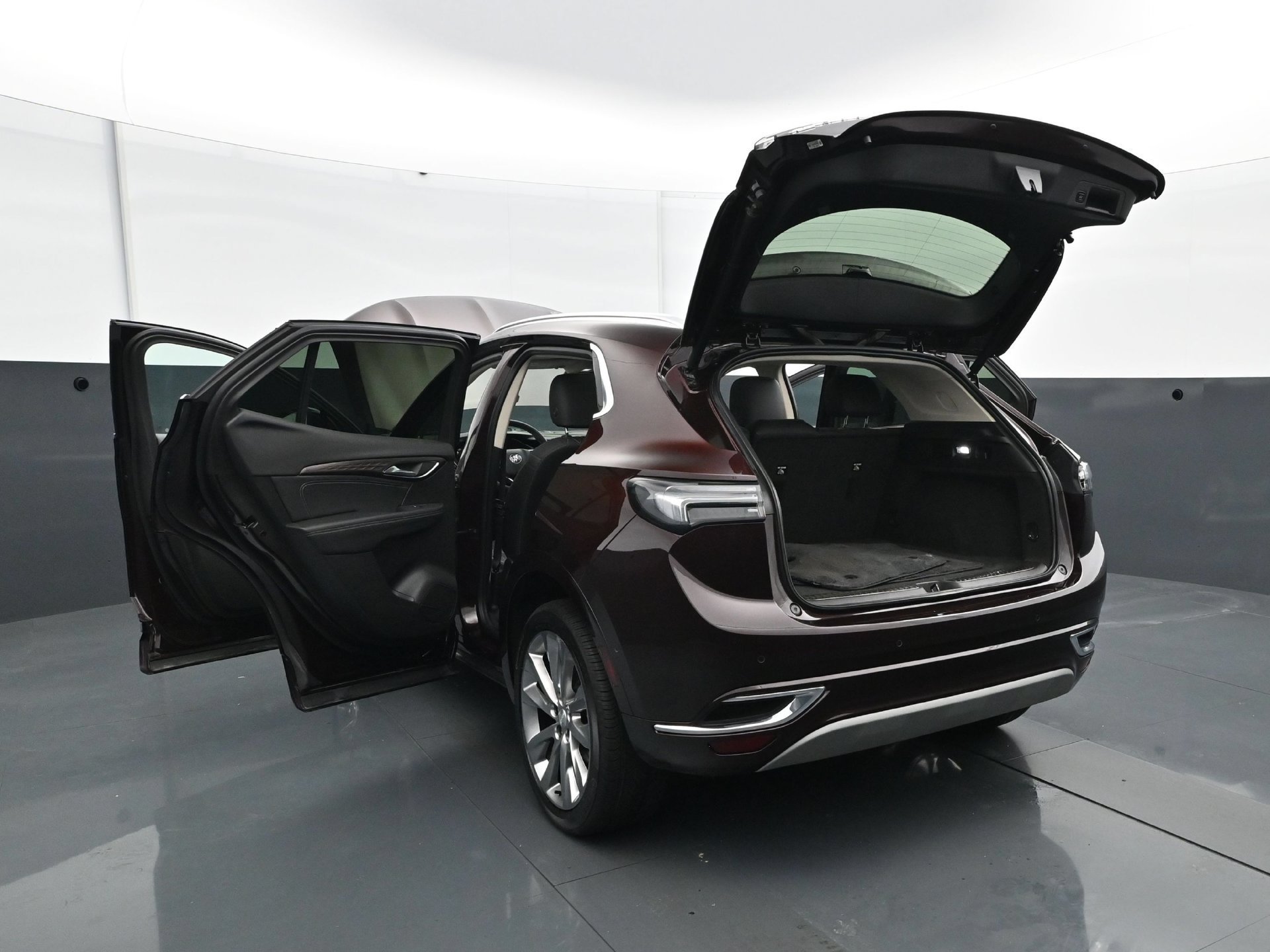 Used 2021 Rich Garnet Metallic Buick AWD 4dr Avenir image 35