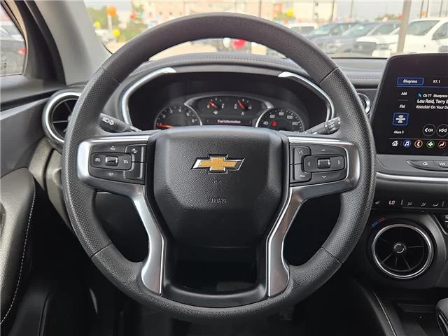 Used 2024 Sterling Gray Metallic Chevrolet LT w/2LT Front-Wheel Drive image 12