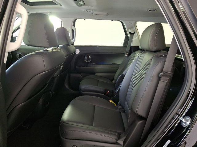 New 2026 Black Hyundai SEL Premium 7P image 11