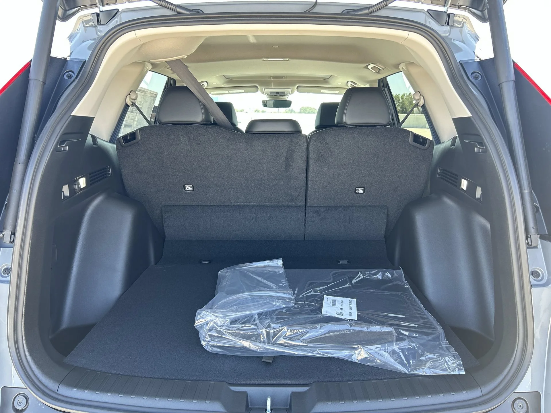 New 2027 Urban Gray Pearl Honda EX-L image 21