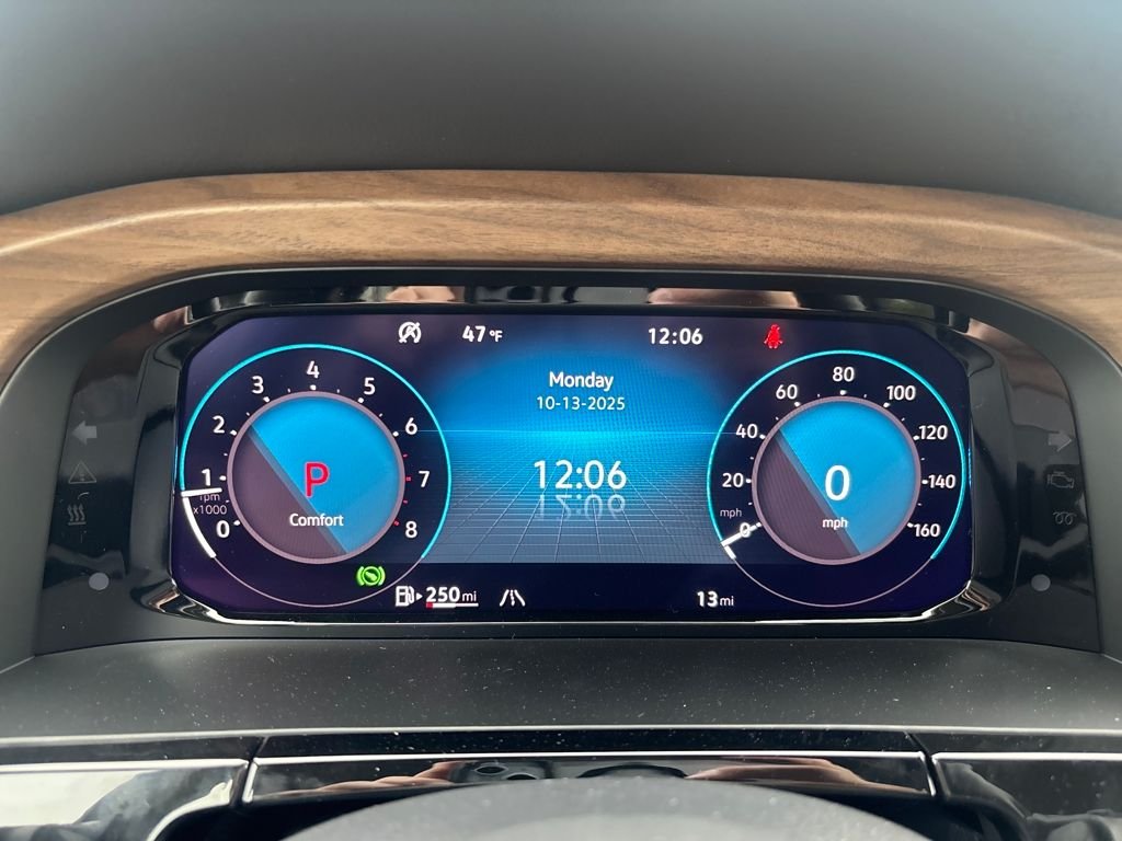 2026 Volkswagen Atlas SE w/Tech - Photo 9