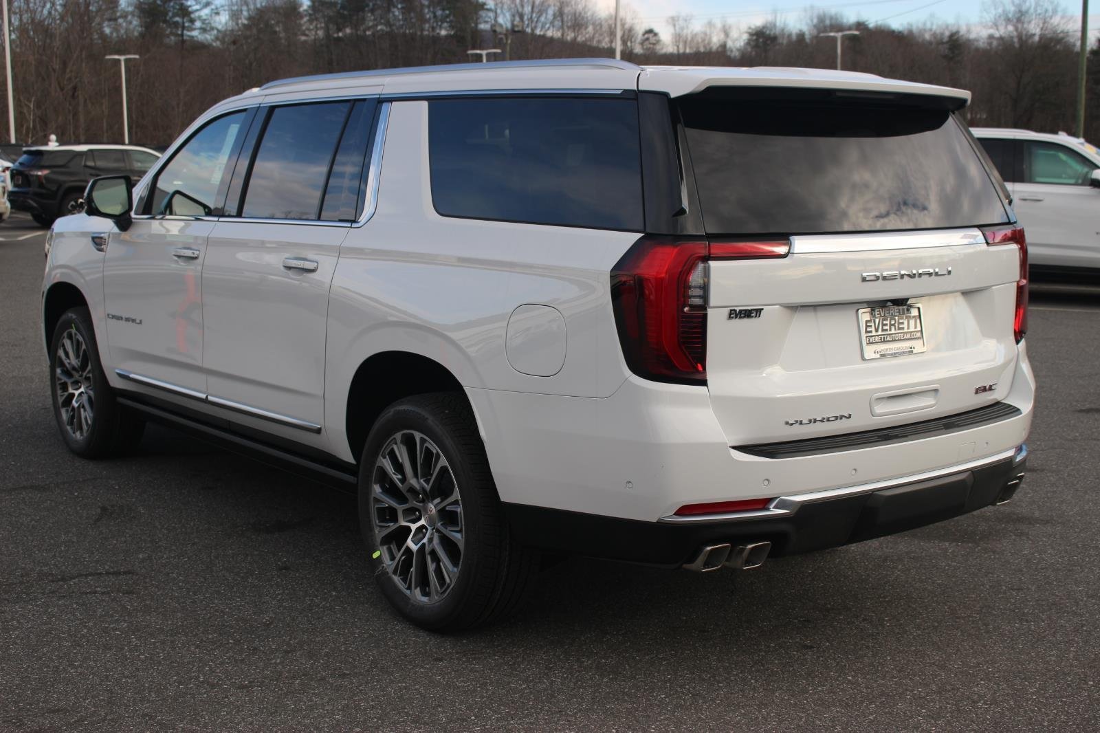 New 2026 Summit White GMC Denali image 5