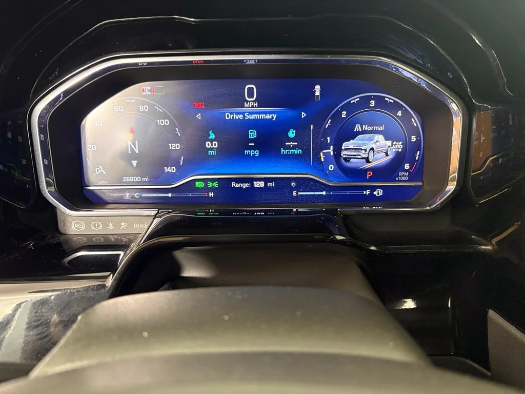Used 2025 Gray Chevrolet LTZ image 31