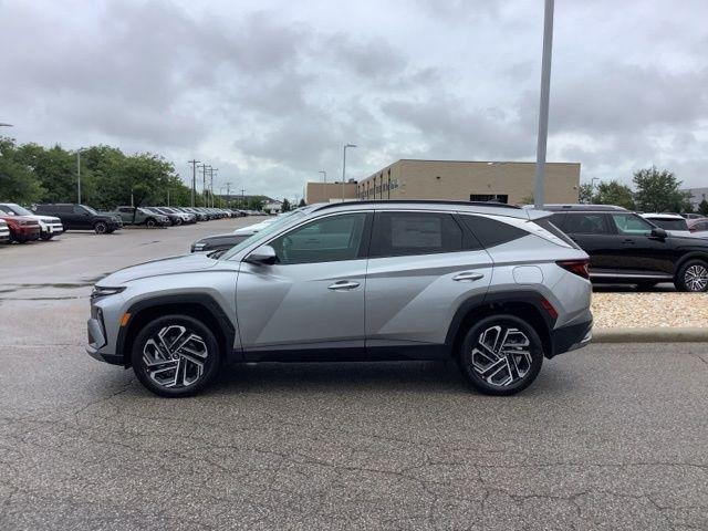 New 2026 Shimmering Silver Hyundai SEL Plus image 2