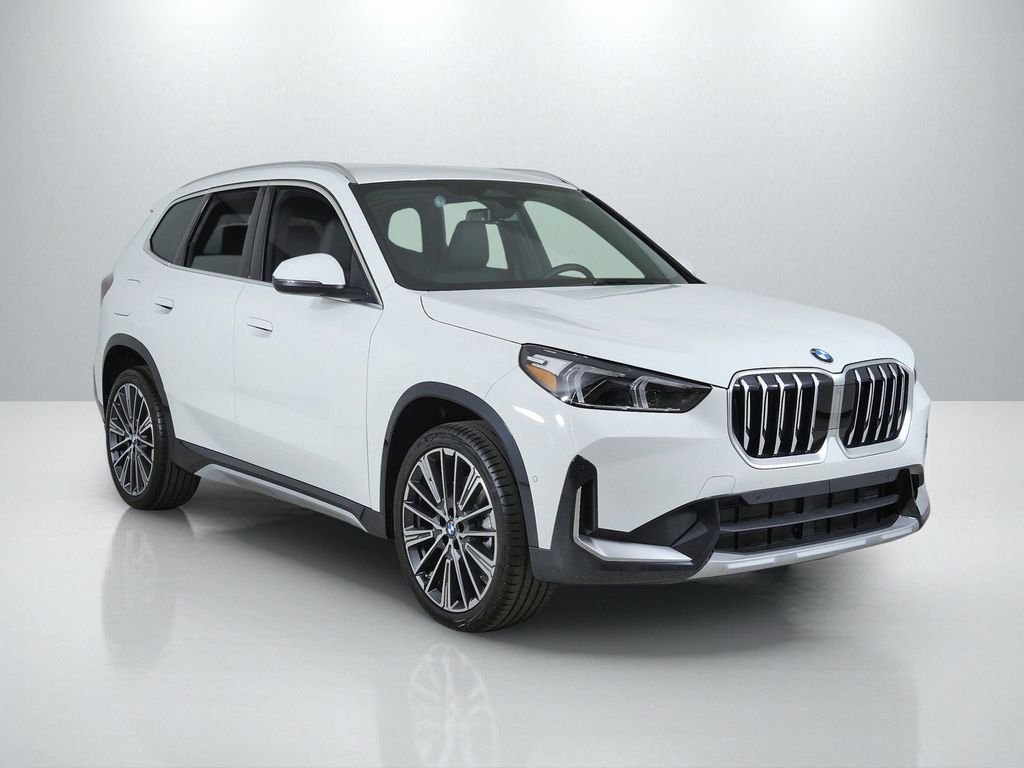 Used 2026 Alpine White BMW xDrive28i image 8