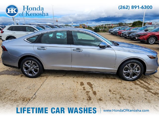 2025 Honda Accord Hybrid EX-L - Photo 4