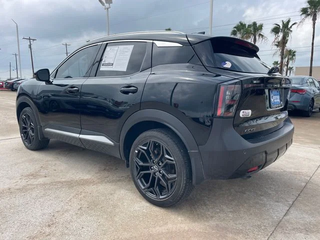 Used 2025 Black Nissan SR image 3
