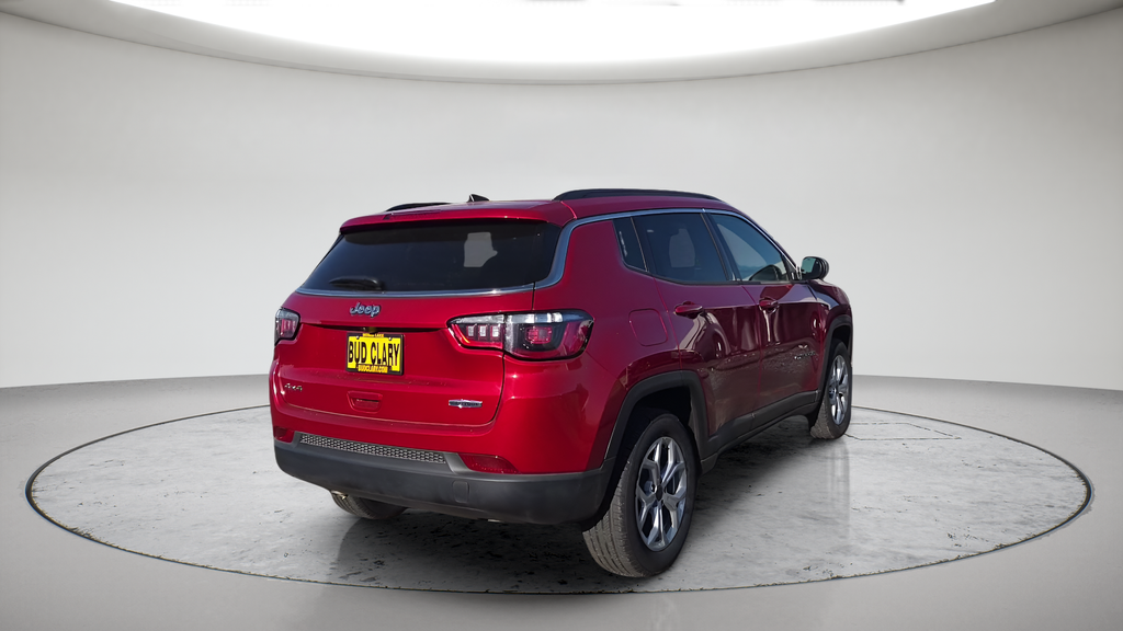 Used 2025 Red Jeep Latitude image 7