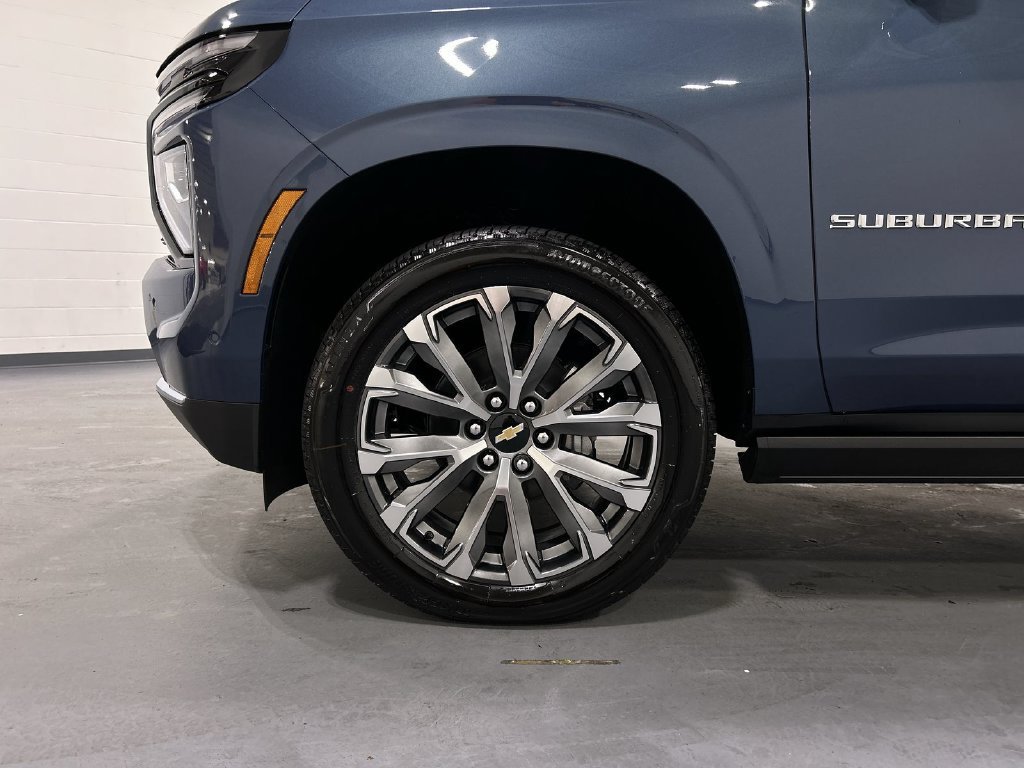 2026 Chevrolet Suburban High Country - Photo 19