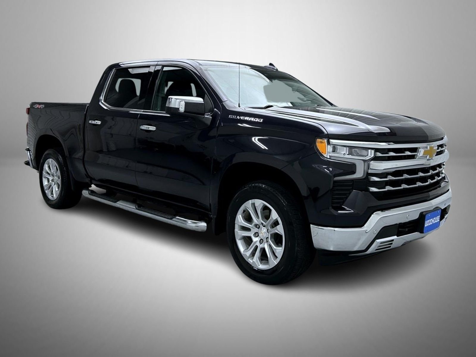 Used 2024 Gray Chevrolet LTZ image 3