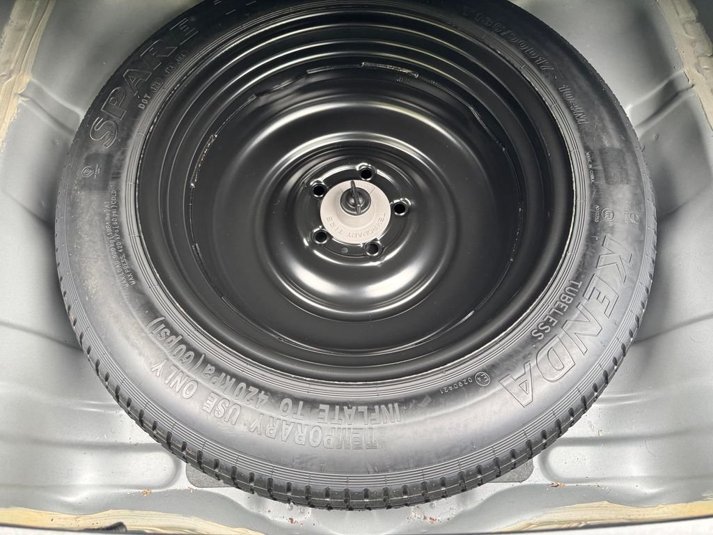 Used 2026 Gray Honda EX-L image 46