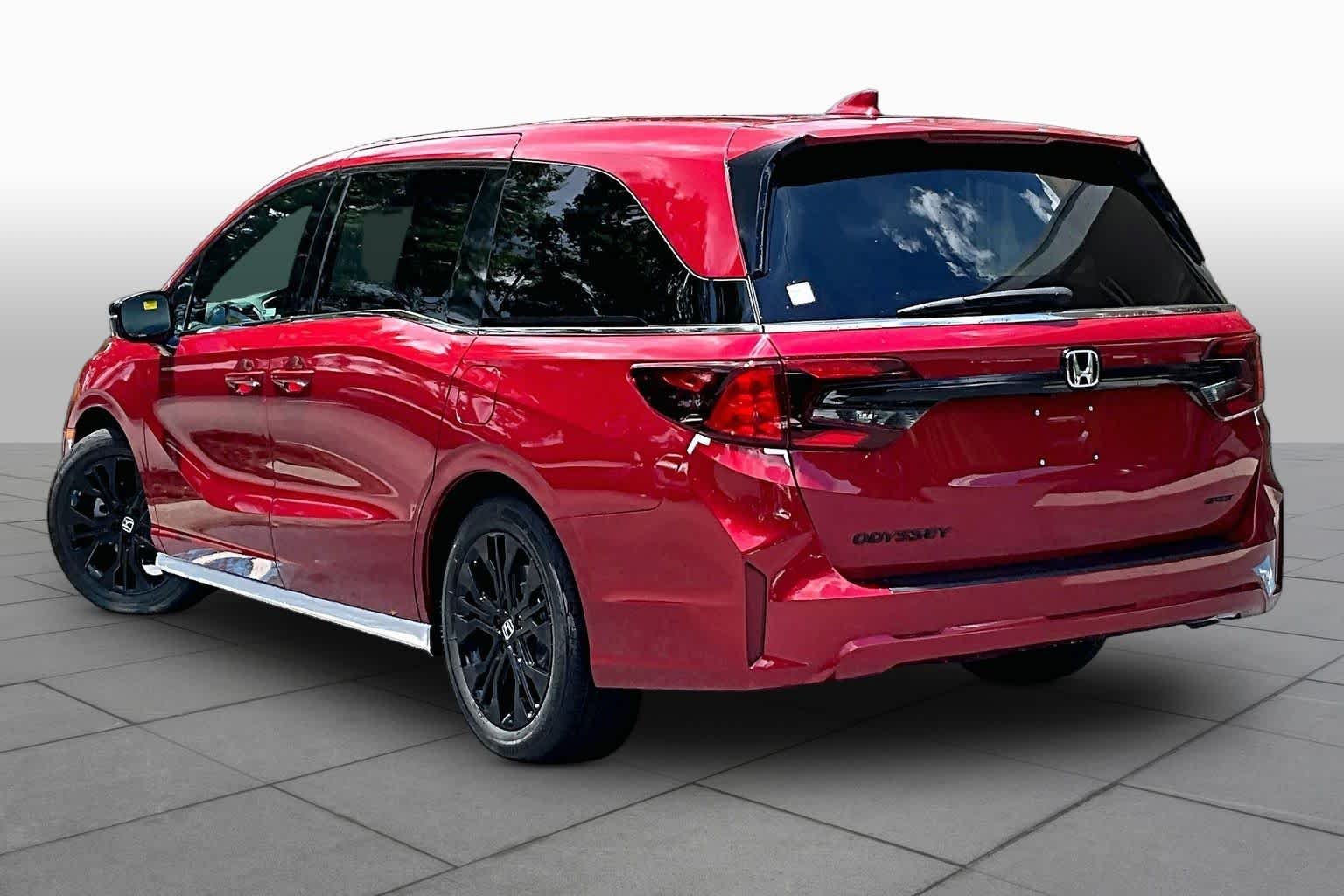New 2026 Radiant Red Metallic II Honda Sport-L image 7