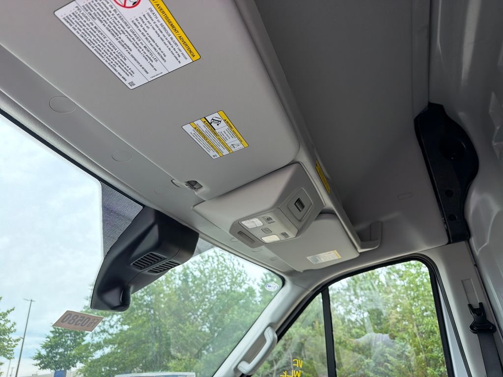 New 2026 Oxford White Ford Cargo Van image 17