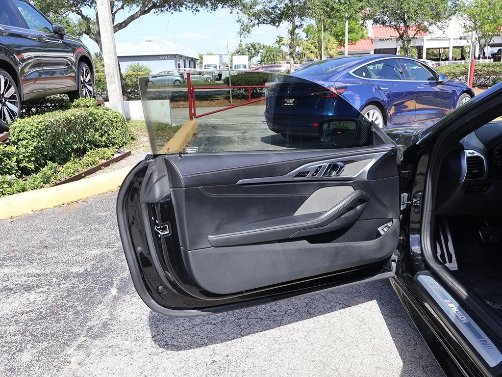 2020 BMW 8 Series M850i - Photo 23