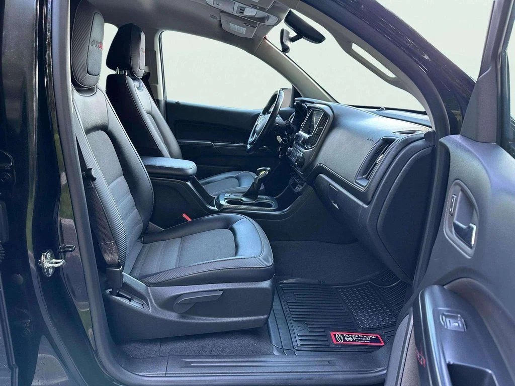 2022 GMC Canyon AT4 - Photo 12