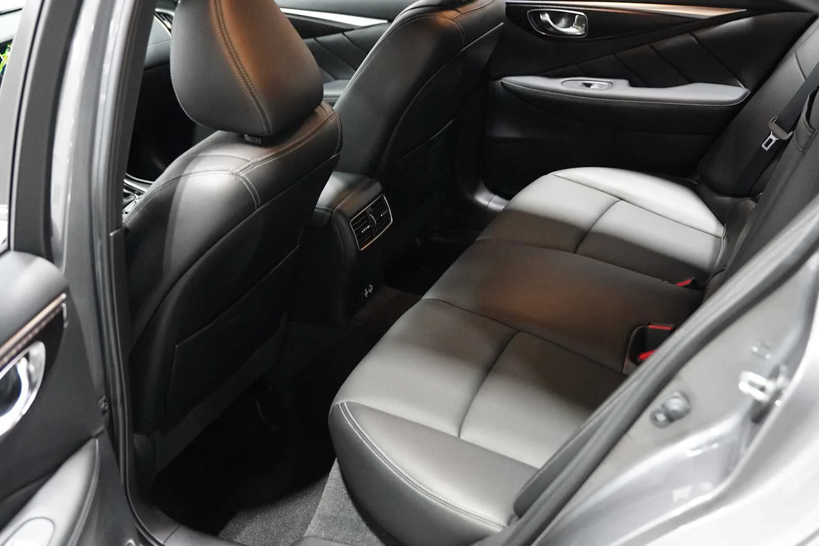 Used 2023 Graphite Shadow INFINITI SENSORY image 21