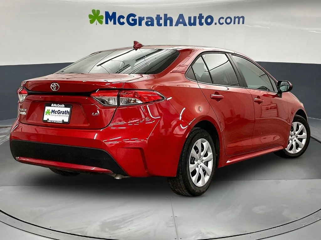 Used 2021 Red Toyota LE image 16