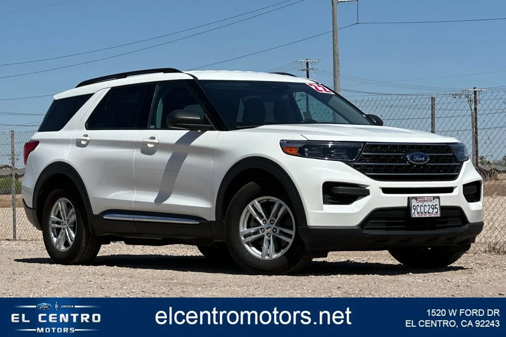 2022 Ford Explorer XLT RWD's photo