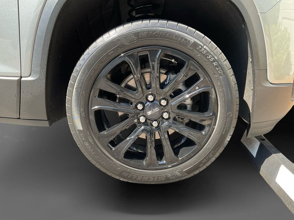 Used 2023 Silver GMC SLE image 16