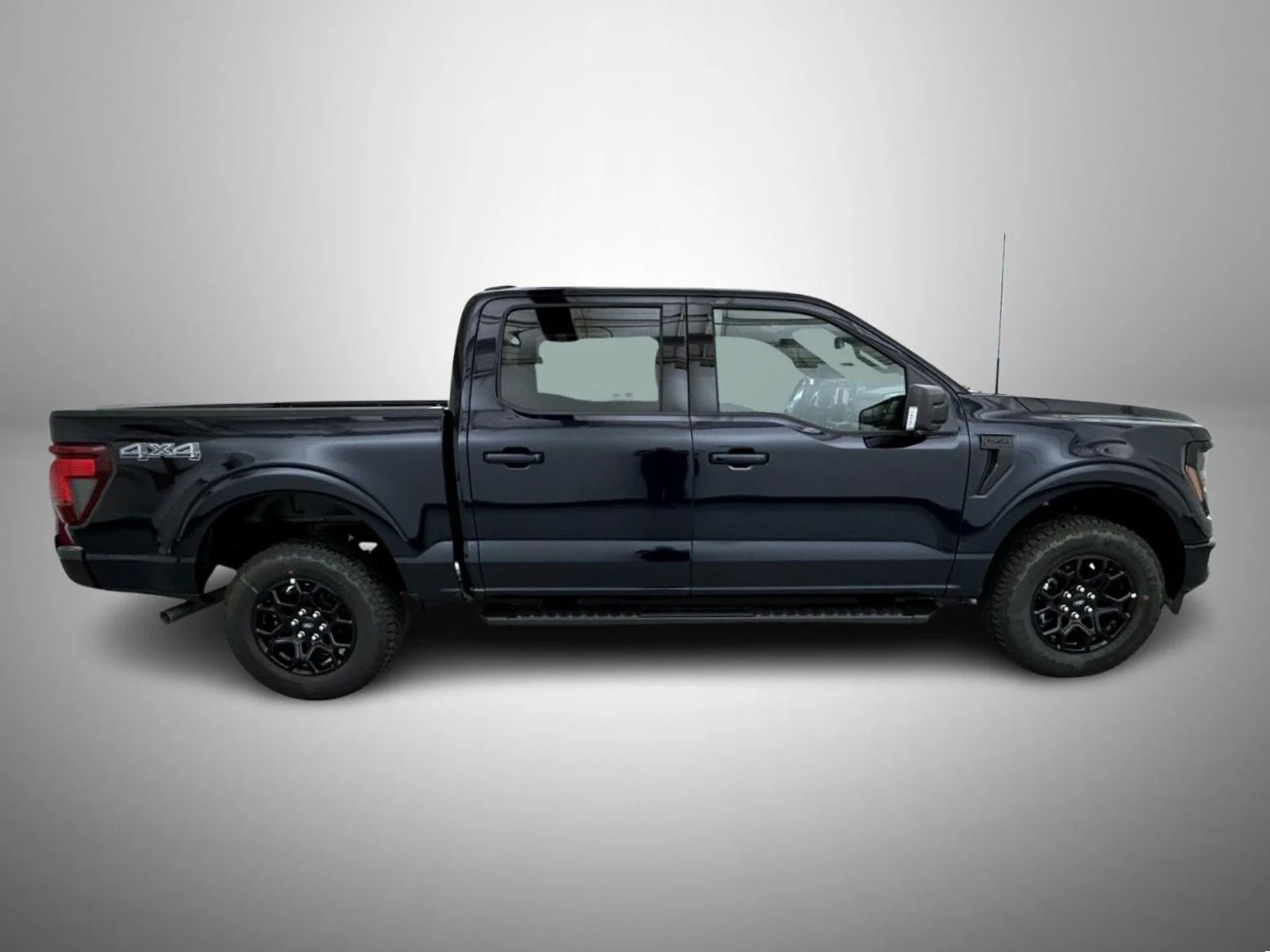 New 2026 Blue Ford XLT image 4