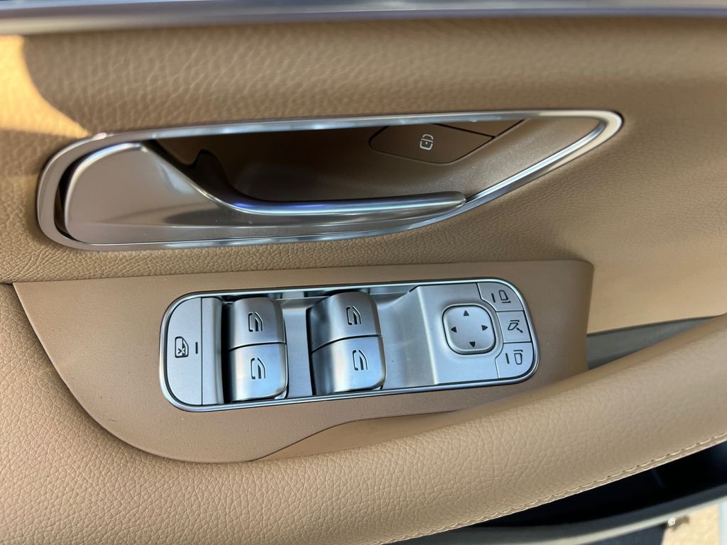 New 2026 Selenite Grey Metallic Mercedes-Benz GLE 350 image 11
